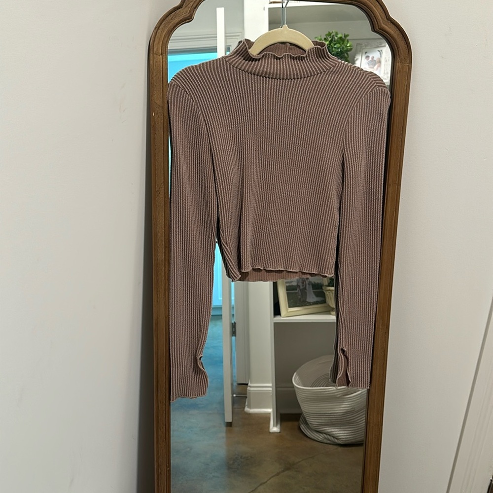 Amazing Lace xsmall top